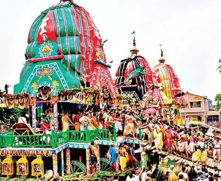 పూరీలో వైభవంగా జగన్నాథుని బహుడా యాత్ర
