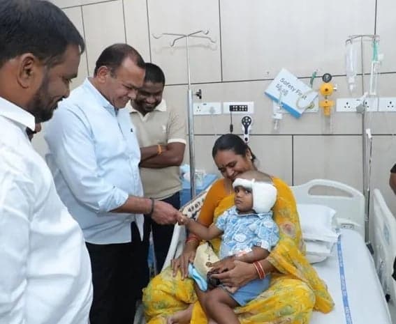 కోమటిరెడ్డి మానవత్వం