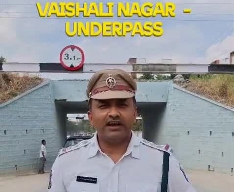 వైశాలి నగర్‌లో ట్రాఫిక్ సమస్యకు పరిష్కారం - Udayam