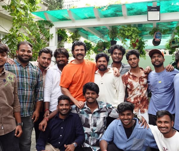 విజయ్ దేవరకొండ పుట్టినరోజు వేడుకలు: రష్మిక మందన్న ఎమోషనల్ పోస్ట్! - Udayam Digital