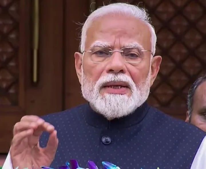 సరిహద్దు గ్రామాల్లో వేగంగా అభివృద్ధి: ప్రధాని మోదీ