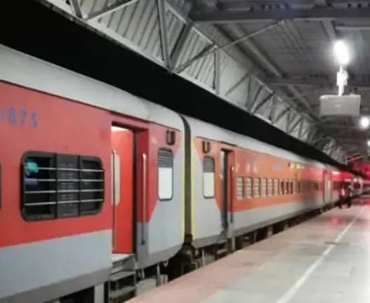 చర్లపల్లి-శ్రీకాకుళం రైళ్లు