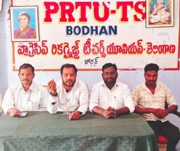 ప్రైవేట్ పాఠశాలల దోపిడీపై జేఏసీ ఆగ్రహం