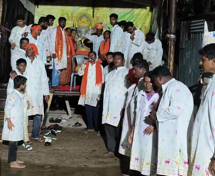 రూ.17,516కు గణేశ్‌ లడ్డూ - Udayam