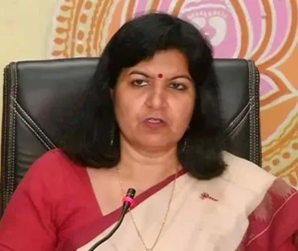 రాజ్యాంగ సవరణ బిల్లుపై జేపీసీ