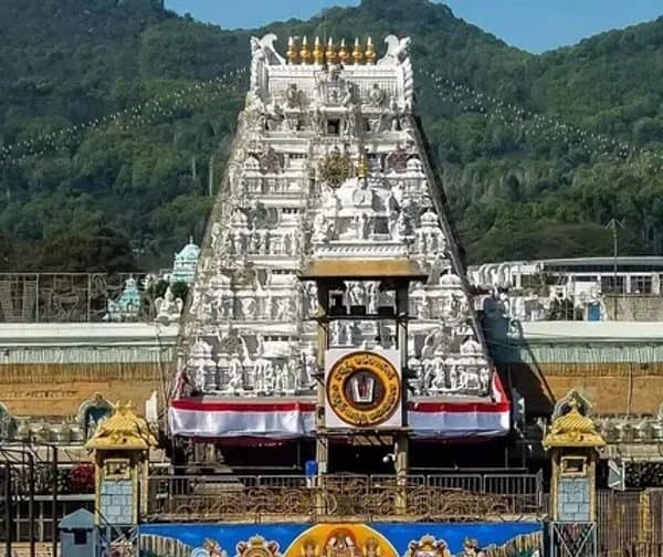 శ్రీవారి భక్తులకు శుభవార్త: వయోవృద్ధులు, దివ్యాంగులకు ఉచిత దర్శనం - Udayam Digital