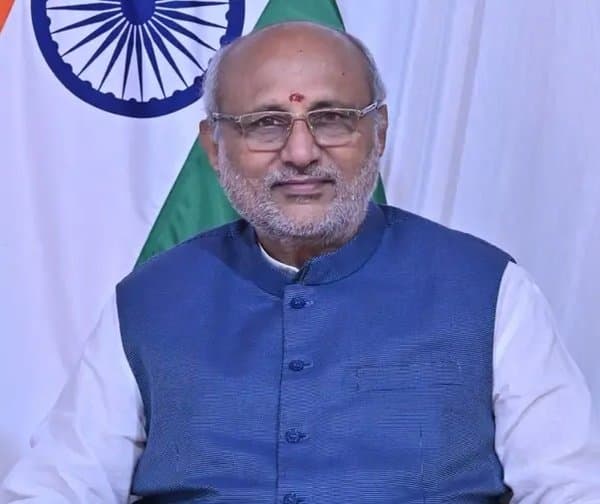 ఉపరాష్ట్రపతి సీపీ రాధాకృష్ణన్ కర్ణాటక పర్యటన