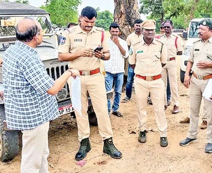 కాళేశ్వరం బస్టాండు నిర్మాణంపై వివాదం