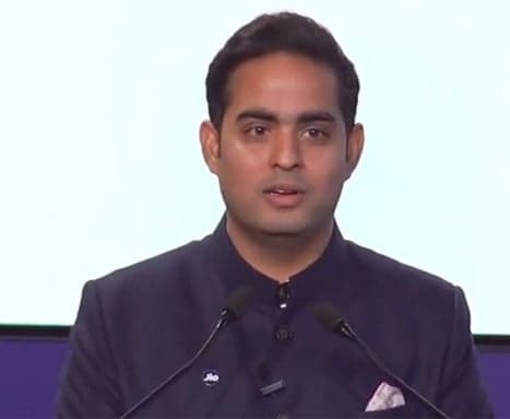 డేటా ట్రాఫిక్‌లో జియో వాటా 60 శాతం