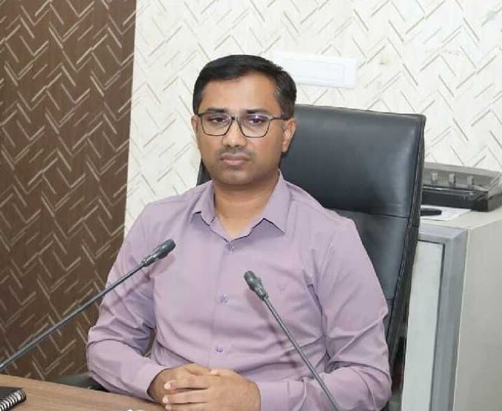 తాగునీటికి సరిపడా నీటి నిల్వలు ఉన్నాయి: కలెక్టర్‌