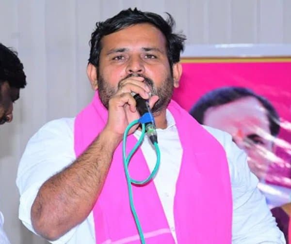 హరీశ్‌రావు అరెస్టుపై బీఆర్ఎస్ నిరసన