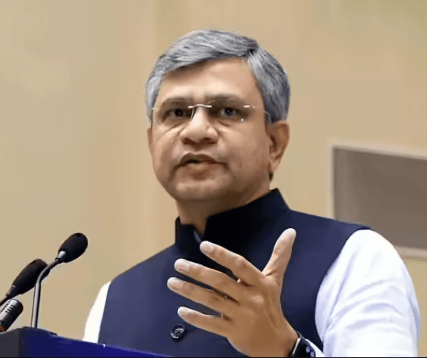 కేంద్రం భారీ ఊరట: సంక్షోభంలో ఉన్న సంస్థలకు రూ. 18,100 కోట్ల చేయూత! - Udayam Digital
