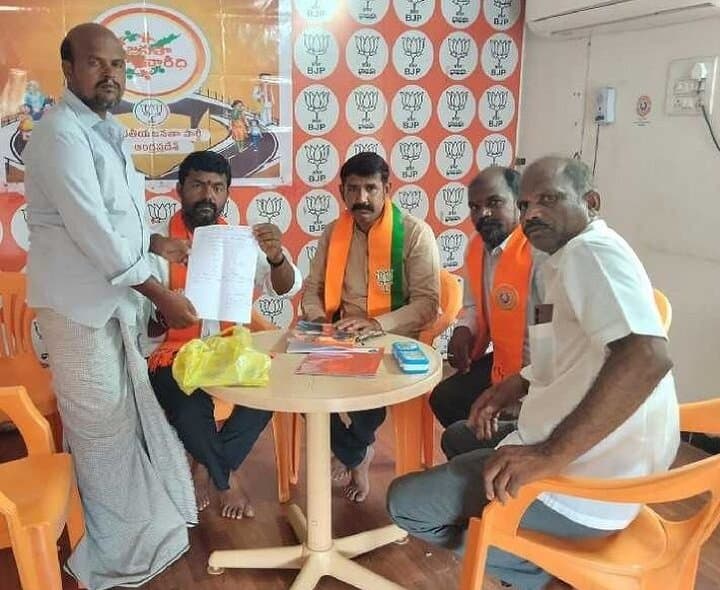 పవర్‌గ్రిడ్‌తో పంట నష్టం.. న్యాయం చేయాలని రైతుల వినతి