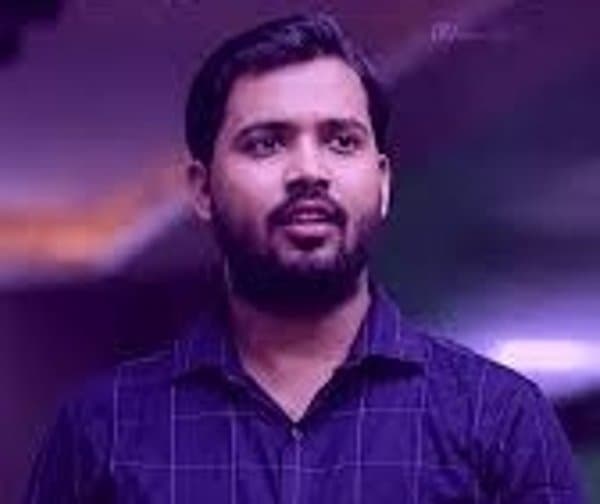 ఖాన్ సార్ కేసులో కోర్టు ఊహించని నిర్ణయం