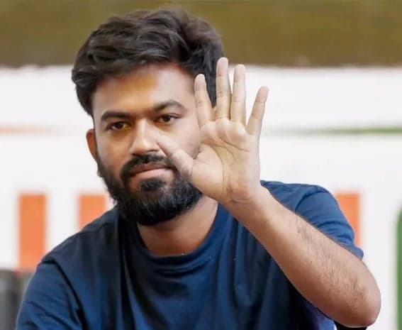 ‘తిరంగా యాత్ర’కు పోలీసు నోటీసులు