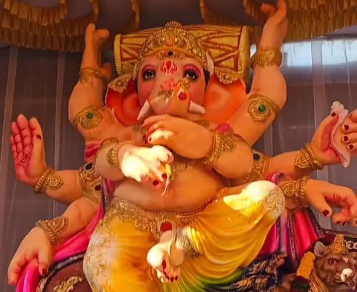 వినుకొండలో కనువిందు చేసిన గణనాథులు - Udayam