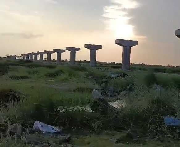 గుర్రంగడ్డలో బ్రిడ్జి పనులు పూర్తి చేయాలి - Udayam