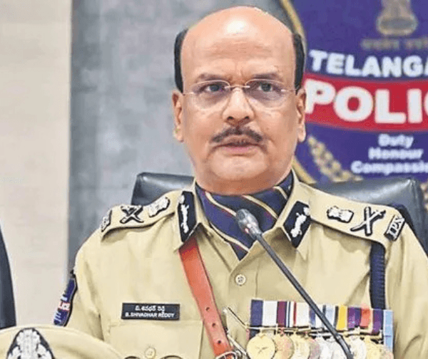 రాష్ట్ర భద్రతా సలహాదారుగా శివధర్ రెడ్డి: ప్రభుత్వం కీలక ఉత్తర్వులు! - Udayam Digital