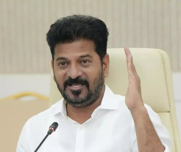 ప్రాజెక్టుల పేరుతో బీఆర్ఎస్ అవినీతి: సీఎం రేవంత్