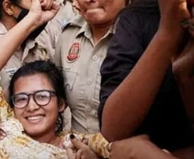 ఢిల్లీ నిరసనల్లో నేహా బోరా హవా