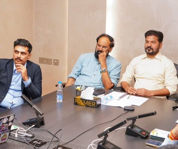 ఆదాయ సమీకరణపై సీఎం రేవంత్ సమీక్ష - Udayam Digital