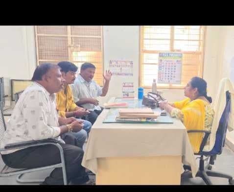 గురుకులంలో నులిపురుగుల నివారణపై సమీక్ష - Udayam