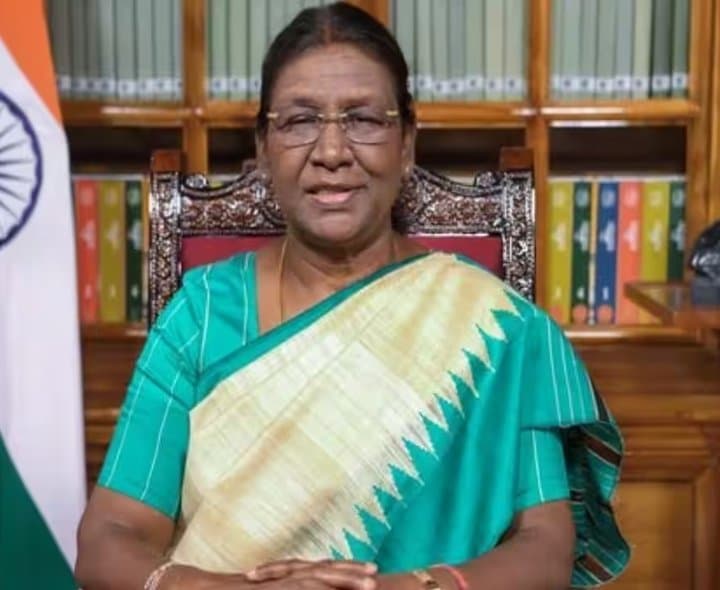 115 మంది కళాకారులకు రాష్ట్రపతి పురస్కారాలు