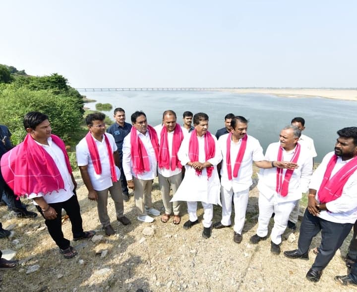 కన్నెపల్లి పంప్‌హౌస్‌ను సందర్శించిన BRS నేతలు - gallery image 4