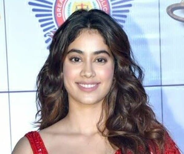 తమిళ వెబ్ సిరీస్‌లోకి జాన్వీ కపూర్