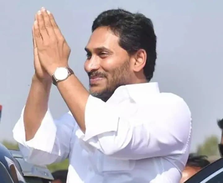 రేపు హైదరాబాద్‌కు వైఎస్ జగన్