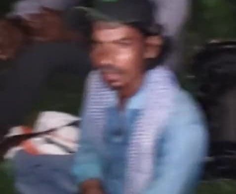 మోటార్ల చోరీకి యత్నం.. ఇద్దరి పట్టివేత - Udayam