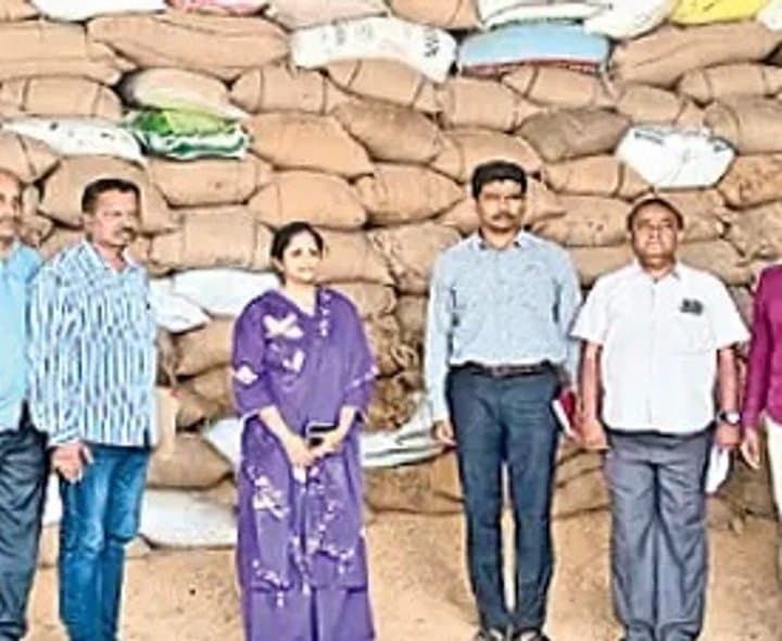 మిల్లుల్లో ధాన్యం లోటు.. రూ.13 కోట్లపై అధికారుల తనిఖీలు - Udayam Digital