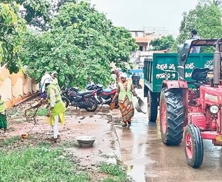 రావులపాలెంకు స్వచ్ఛ పురస్కారం - Udayam