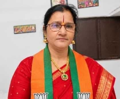 BJP మహిళా మోర్చా కార్యవర్గ సభ్యురాలిగా రేణుక - Udayam
