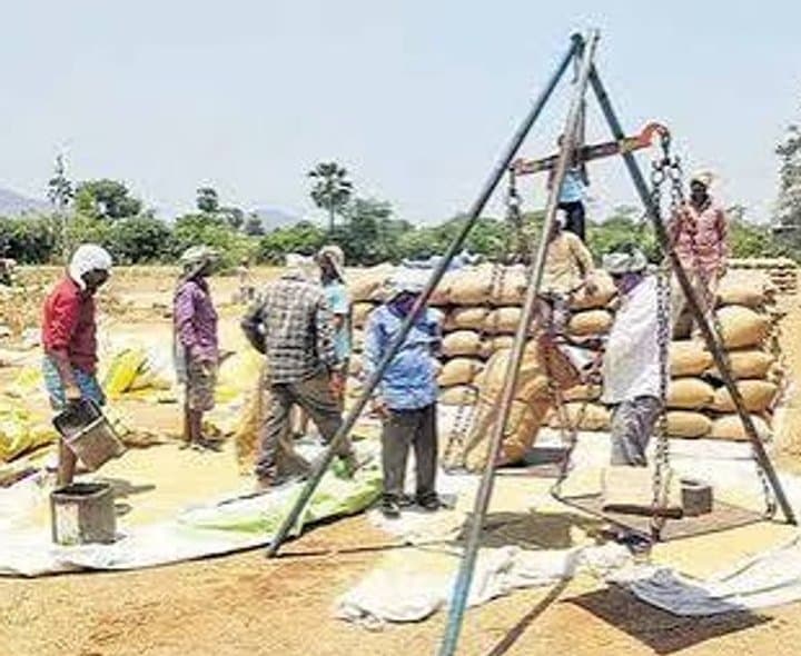 తెలంగాణ రబీ బియ్యానికి కేంద్రం పచ్చజెండా