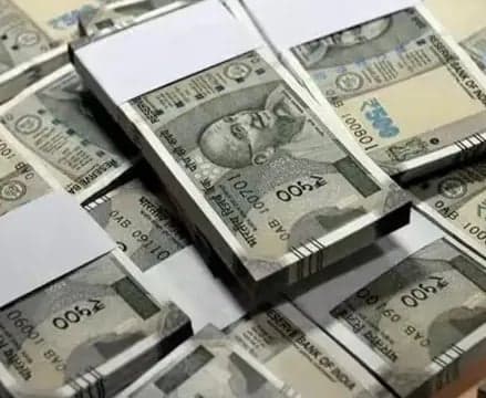 హైదరాబాద్‌లో రూ.21 లక్షల దోపిడీ