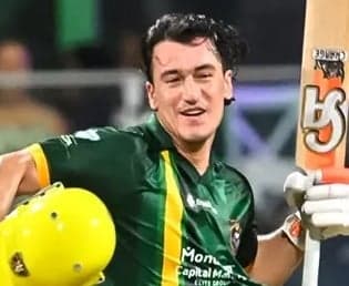 cplలో చరిత్ర సృష్టించిన పాక్‌ ప్లేయర్‌