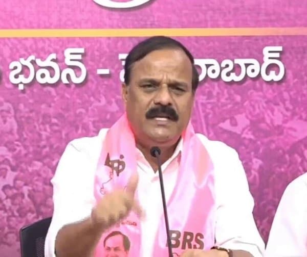 రేవంత్ రెడ్డి వ్యాఖ్యలపై కర్నె ప్రభాకర్ విమర్శలు