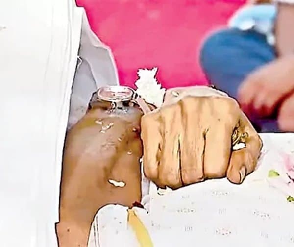 గానకోకిల ఎస్.జానకి అంత్యక్రియలు