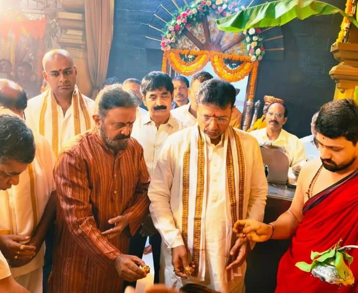 దిల్‌సుఖ్‌నగర్ సాయిబాబా దేవాలయంలో మంత్రి శ్రీధర్ బాబు - Udayam Digital