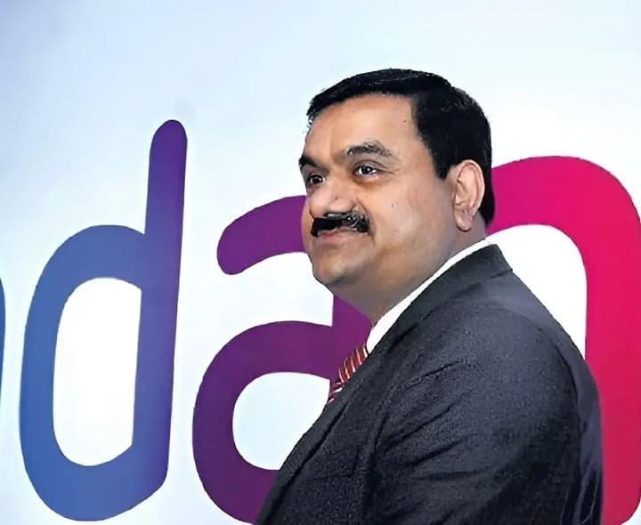  బెంగాల్‌లో అదానీ రూ.లక్ష కోట్ల పెట్టుబడి