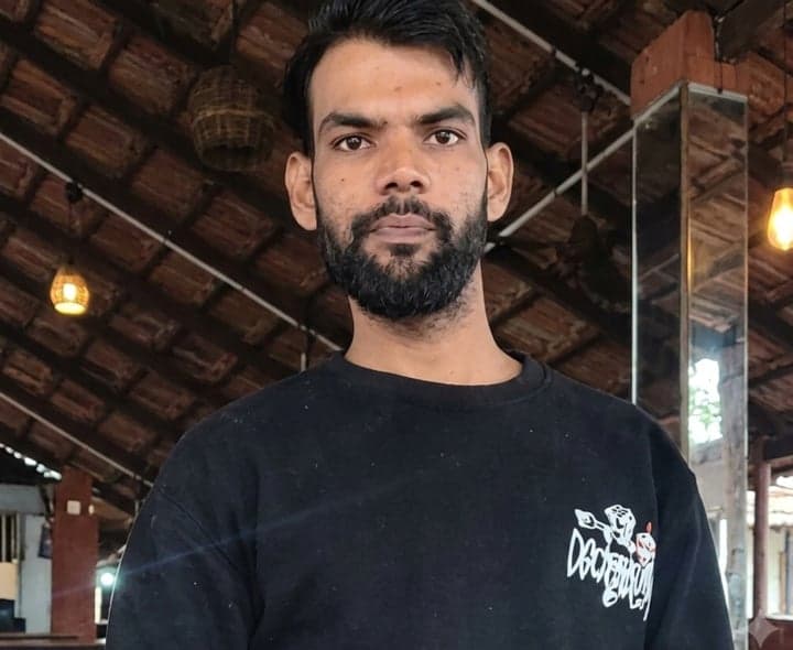 విద్యుత్‌ షాక్‌తో యువకుడి మృతి - Udayam