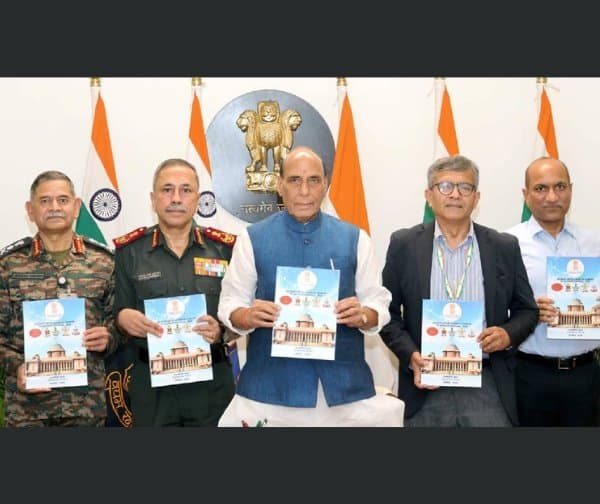 డీఆర్డీవోకు కొత్త ఆర్థిక అధికారాలు: రాజ్‌నాథ్ సింగ్