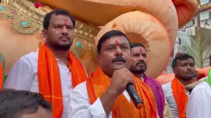 నిర్మల్‌ గణేష్ శోభాయాత్రలో పాల్గొన్న ఎమ్మెల్యే మహేశ్వర్‌రెడ్డి