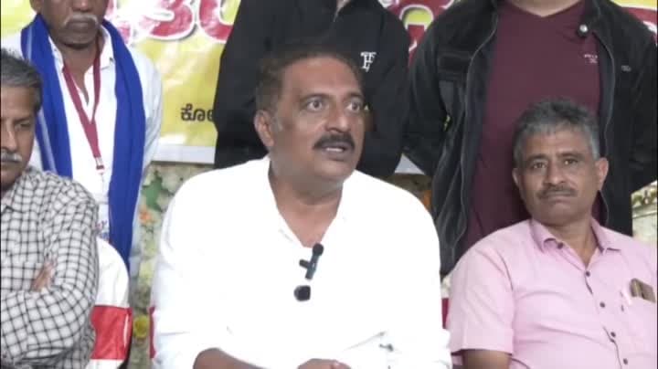 SIRను రద్దు చేయాలి: ప్రకాశ్ రాజ్