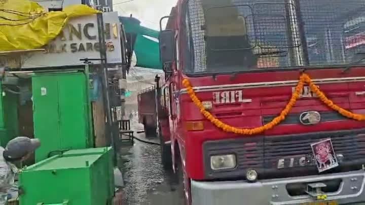 పాతబస్తీలో భారీ అగ్నిప్రమాదం