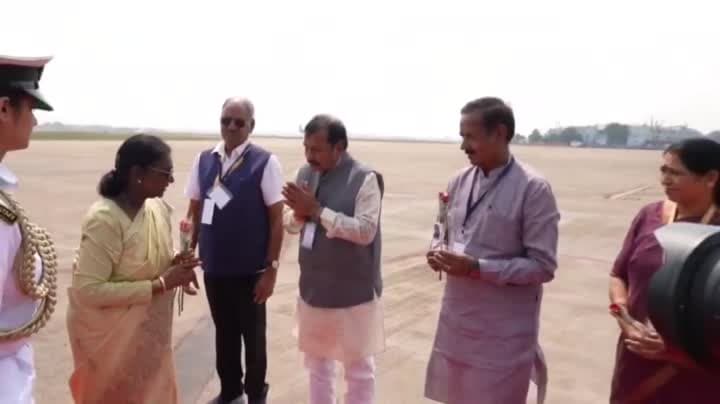 రెండు రోజుల ఛత్తీస్‌గఢ్‌ పర్యటనకు రాష్ట్రపతి ద్రౌపది ముర్ము