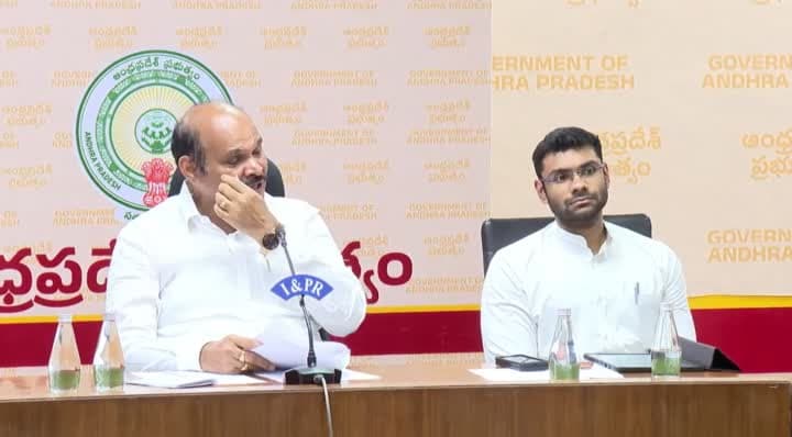 ఏపీలో ఇన్‌ఫ్లుయెన్సర్లకు నగదు ప్రోత్సాహకాలు