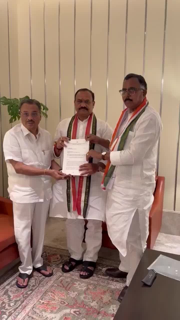 కొండా సురేఖ, చిన్నారెడ్డిపై క్రమశిక్షణ కమిటీకి  నివేదిక