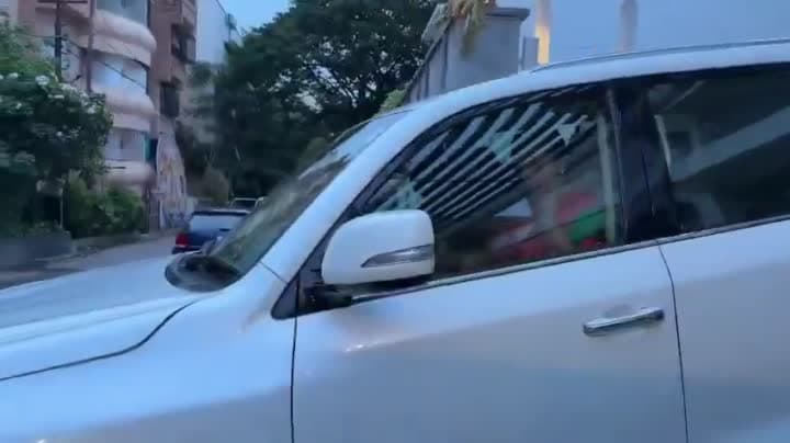 రిమ్స్ బాధిత కుటుంబాలకు కవిత పరామర్శ